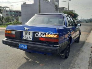 Toyota 4 Runner Ban xe . 1982 - Ban xe .