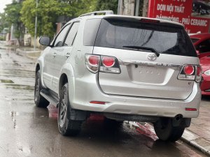 Toyota Fortuner 2015 - Giá 460tr