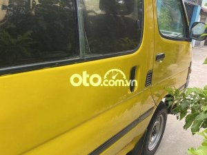 Toyota Hiace  3 chỗ 1000kg niên hạn hết 2030 máy zin zin 2005 - van 3 chỗ 1000kg niên hạn hết 2030 máy zin zin