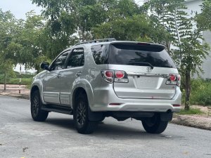 Toyota Fortuner 2015 - Giá 460tr