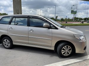 Toyota Innova 2015 - Cần bán Innova 2015 HCM chính chủ mua hãng