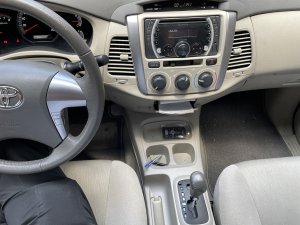 Toyota Innova 2015 - Cần bán Innova 2015 HCM chính chủ mua hãng