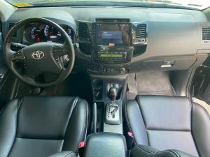 Toyota 4 Runner 2.4G 2 cầu 2015 - Cần bán xe Toyota Fortuner 2015, máy xăng, 2 cầu 4x4, số tự động, màu đen.