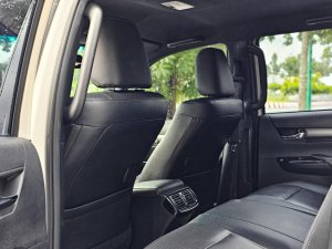 Toyota Hilux 2021 - Lăn bánh 70.000 Km