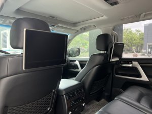 Toyota Land Cruiser vx 2016 - BÁN GẤP LAND CRUISER VX 5.7 BẢN NHẬP MỸ 2016