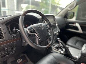 Toyota Land Cruiser vx 2016 - BÁN GẤP LAND CRUISER VX 5.7 BẢN NHẬP MỸ 2016