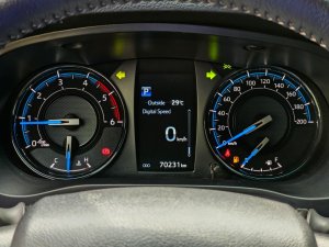 Toyota Hilux 2021 - odo 70.000km