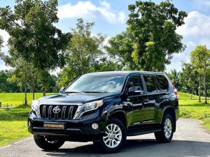 Toyota Land Cruiser Prado 2017 - Form mới nhìn rất khoẻ và cứng cáp