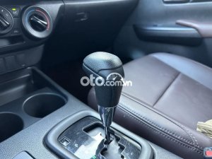 Toyota Hilux Ban  full đồ chơi 2021 - Ban hilux full đồ chơi