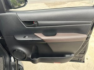 Toyota Hilux 2020 - Rẻ hơn mới gần 400tr