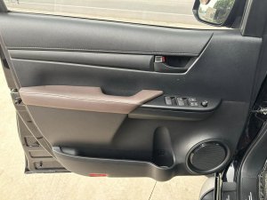 Toyota Hilux 2020 - Rẻ hơn mới gần 400tr