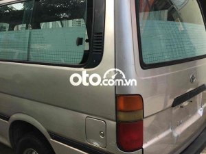 Toyota Hiace  bán tải hết đời máy béc phun điện tử 2004 - Toyota bán tải hết đời máy béc phun điện tử