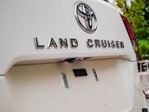 Toyota Land Cruiser 2021 - Tên cá nhân - biển Tp