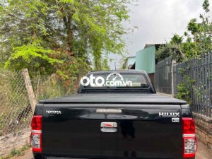 Toyota Hilux bán  2014 2 cầu số sàn 2014 - bán Hilux 2014 2 cầu số sàn
