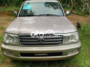 Toyota Land Cruiser nhà như xe cần ra đi em  2003. 2003 - nhà như xe cần ra đi em land cruiser 2003.