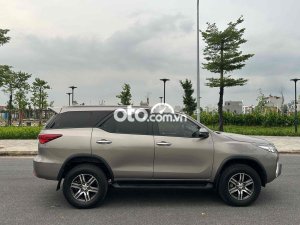 Toyota Fortuner  fotuner 2019 AT máy dầu. 2019 - toyota fotuner 2019 AT máy dầu.