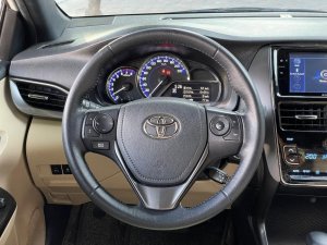 Toyota Yaris 2022 - Loanh quanh 600tr