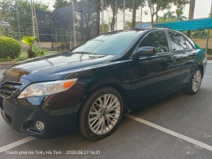 Toyota Camry 2010 - Chính chủ cần bán gấp Camry LE 2.5 xe gia đình đang sử dụng đk 2011