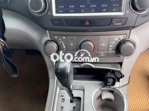 Toyota Highlander Xe nhà dư dùng cần để lại cho ai có nhu cầu 2010 - Xe nhà dư dùng cần để lại cho ai có nhu cầu