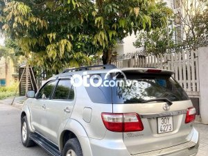 Toyota 4 Runner  fortuner G 2010 màu bạc xe nguyên zin 2010 - Toyota fortuner G 2010 màu bạc xe nguyên zin
