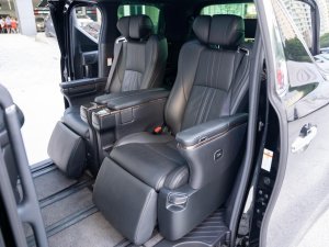 Toyota Alphard 2021 - ODO 3,7v km full lịch hãng