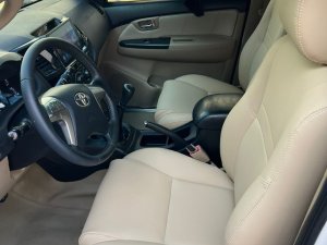 Toyota Fortuner 2015 - Số sàn