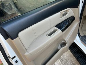 Toyota Fortuner 2015 - Số sàn