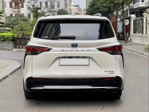 Toyota Sienna 2021 - Số tự động