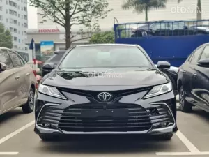 Toyota Camry 2024 - Tiền mặt và quà trị giá gần 100tr