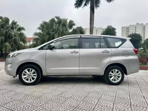 Toyota Innova 2016 - Chính chủ bán xe Inova G số tự động,sản xuất 2016