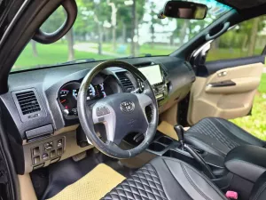 Toyota Fortuner 2.7V 4x2 AT 2015 - Cần bán xe Toyota Fortuner 2.7V 4x2 AT đời 2015, màu đen