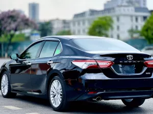 Toyota Camry 2.5Q 2019 - Cần bán Toyota Camry 2.5Q đời 2019, màu đen, nhập khẩu