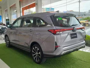 Toyota Van 2024 - Cần Bán Xe Veloz CVT TOP