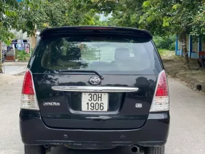 Toyota Innova G 2006 - Bán xe Toyota Innova G đời 2006, màu đen