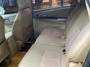 Toyota Innova G 2006 - Bán xe Toyota Innova G đời 2006, màu đen