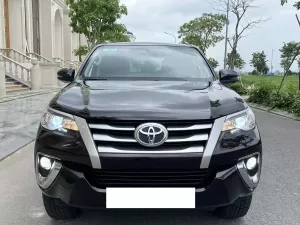 Toyota Fortuner 2.4G 4x2 MT 2021 - Bán Toyota Fortuner 2.4G 4x2 MT 2021, màu nâu giá cạnh tranh