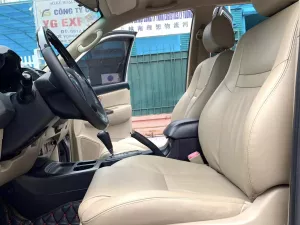 Toyota Fortuner 2.7V 4x2 AT 2015 - Bán Toyota Fortuner 2.7V 4x2 AT đời 2015, màu bạc, 460tr