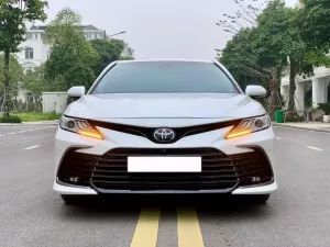 Toyota Camry 2.5Q 2023 - Bán Toyota Camry 2.5Q đời 2023, màu trắng, nhập khẩu