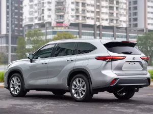 Toyota Highlander Limited AWD 2020 - Bán xe Toyota Highlander Limited AWD năm 2020, màu bạc, xe nhập