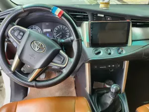 Toyota Innova E 2018