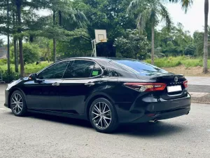 Toyota Camry 2.5Q 2023 - Cần bán xe Toyota Camry 2.5Q đời 2023, màu đen, nhập khẩu nguyên chiếc