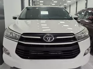 Toyota Innova 2.0E 2020 - TOYOTA INNOVA 2.0E 2020 gia đình sử dụng kỹ bảo dưỡng hãng.