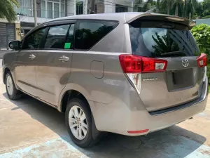 Toyota Innova 2.0E 2020 - TOYOTA INNOVA 2.0E 2020 gia đình sử dụng kỹ bảo dưỡng hãng.