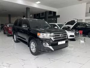 Toyota Land Cruiser 5.7V8 Mỹ 2016 - Bán xe  Toyota Land Cruiser 5.7V8 Mỹ Model 2016, màu đen, xe nhập Mỹ 