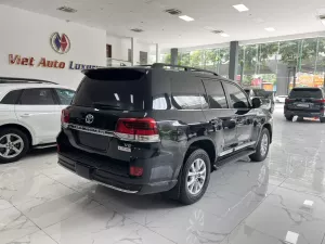 Toyota Land Cruiser 5.7V8 Mỹ 2016 - Bán xe  Toyota Land Cruiser 5.7V8 Mỹ Model 2016, màu đen, xe nhập Mỹ 