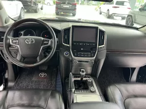 Toyota Land Cruiser 5.7V8 Mỹ 2016 - Bán xe  Toyota Land Cruiser 5.7V8 Mỹ Model 2016, màu đen, xe nhập Mỹ 