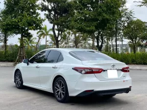 Toyota Camry 2.0Q 2022 - Cần bán Toyota Camry 2.0Q đời 2022, màu trắng, nhập khẩu chính hãng