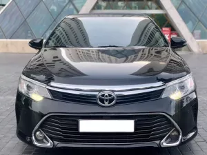 Toyota Camry 2.5G 2016 - Bán Toyota Camry 2.5G 2016, màu đen, giá chỉ 585 triệu