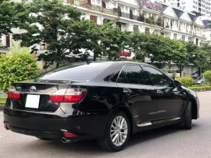 Toyota Camry 2.5G 2016 - Bán Toyota Camry 2.5G 2016, màu đen, giá chỉ 585 triệu