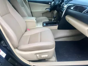 Toyota Camry 2.5G 2016 - Bán Toyota Camry 2.5G 2016, màu đen, giá chỉ 585 triệu